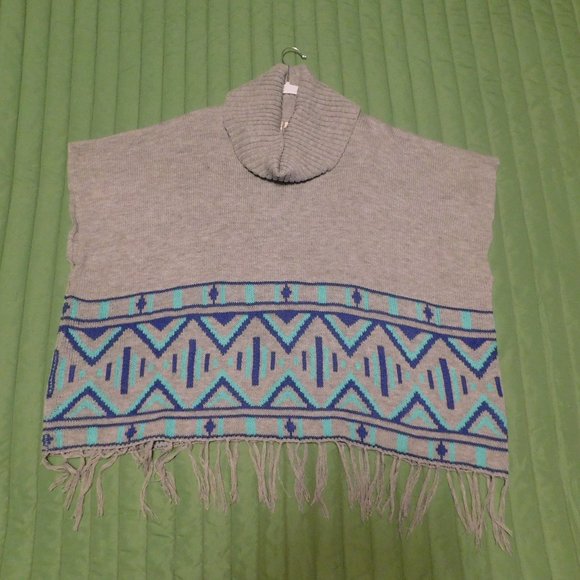 Red Camel woven knit poncho size M EUC - Picture 1 of 10